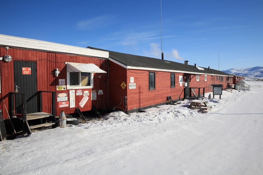 Old Camp Hostel Kangerlussuaq Bagian luar foto
