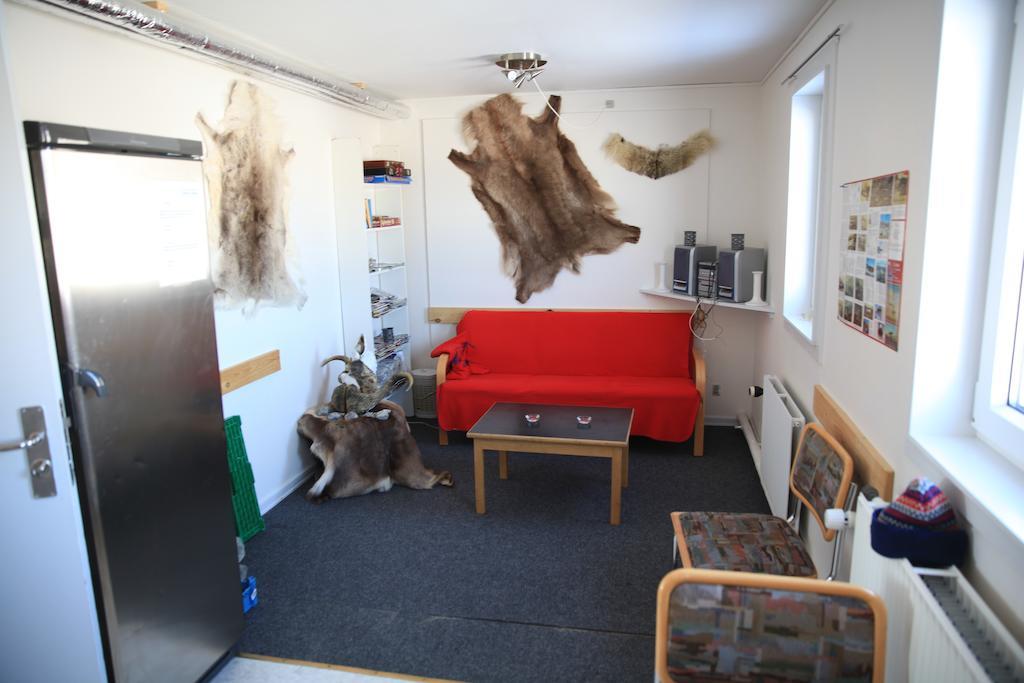 Old Camp Hostel Kangerlussuaq Bagian luar foto